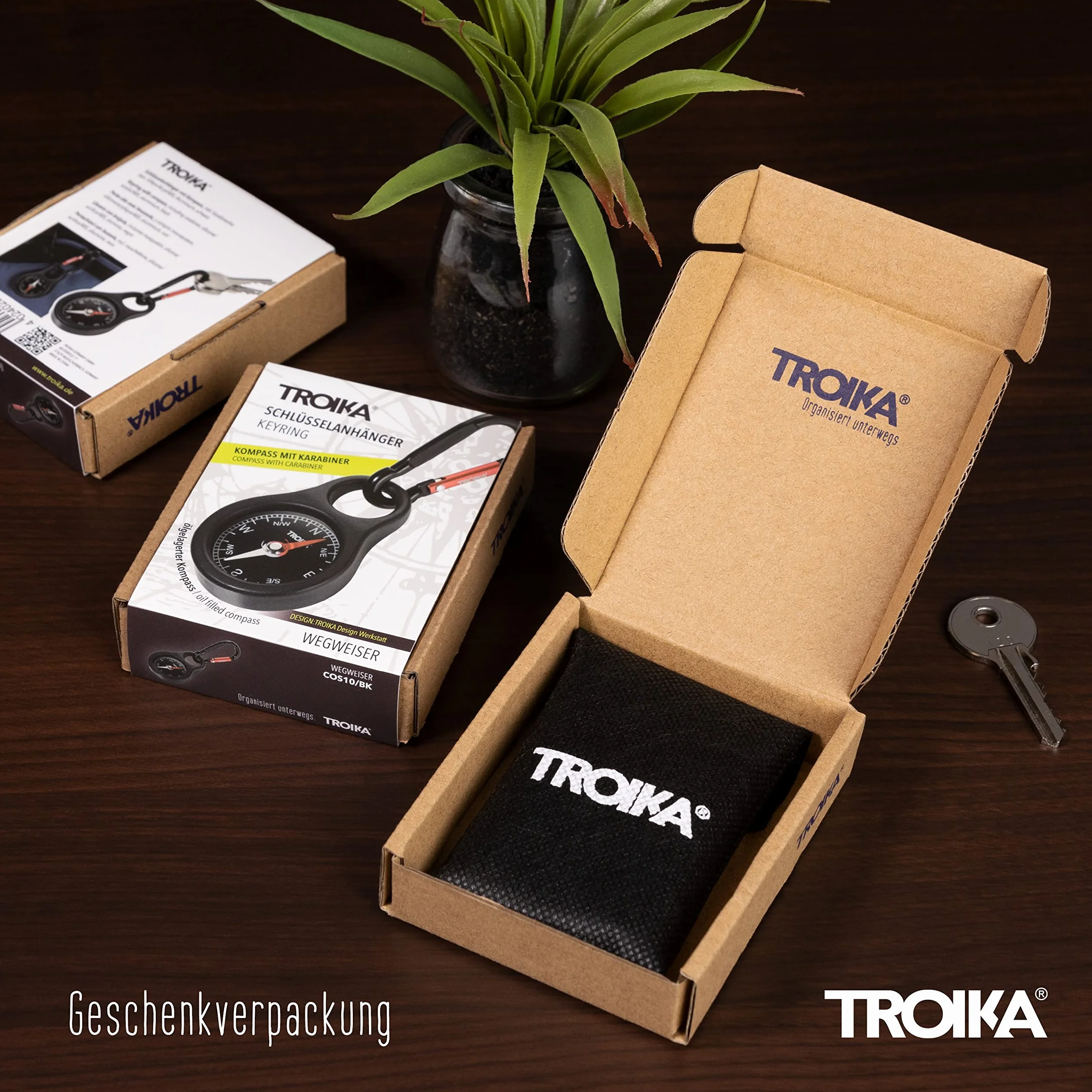 Troika Kompas drogowskaz – COS10/BK – uchwyt na klucze z kompasem i karabińczykiem – czarny – PCW/akryl/silikon – aluminium – oryginalny produkt, czarny, 9,8cm, Nowoczesny