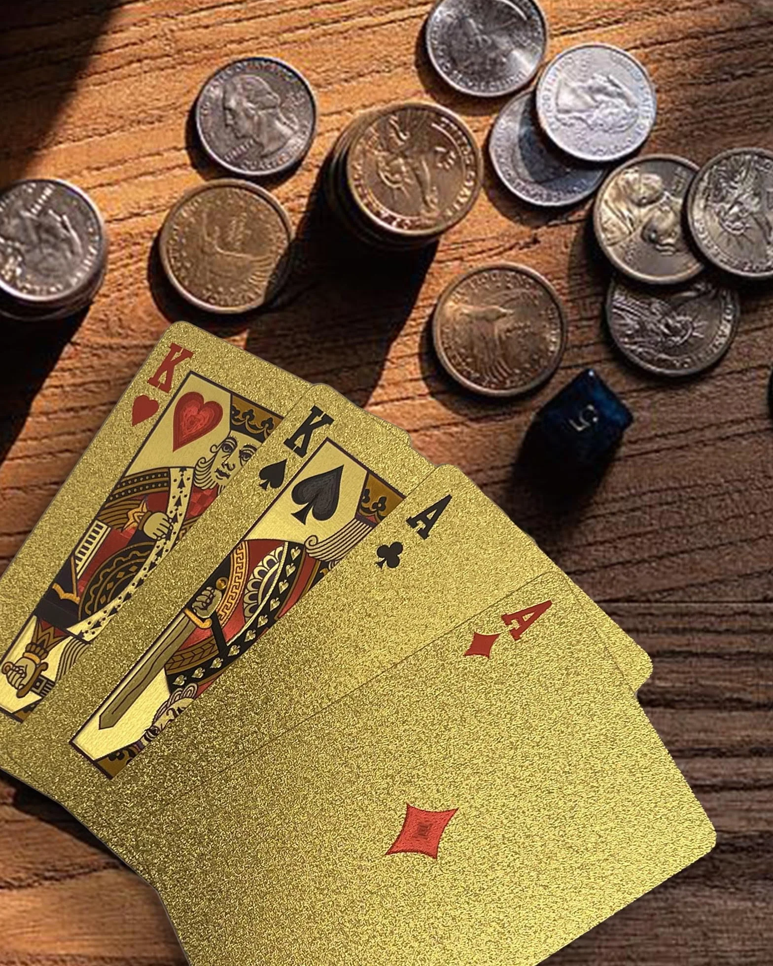 Luksusowe Karty Do Gry, 54 Sztuki Złote Wodoodporne Holograficzne Wykończenie Premium, Odpowiednie Do Gier Rodzinnych, Przyjęć Przy Basenie, Biwakowania Na Zewnątrz