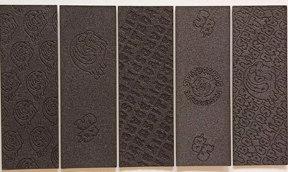 SPITBOARDS 5 laserowych wzorów 110 x 38 mm 1 mm czarne elementy do skate grip taśma komórkowa guma piankowa