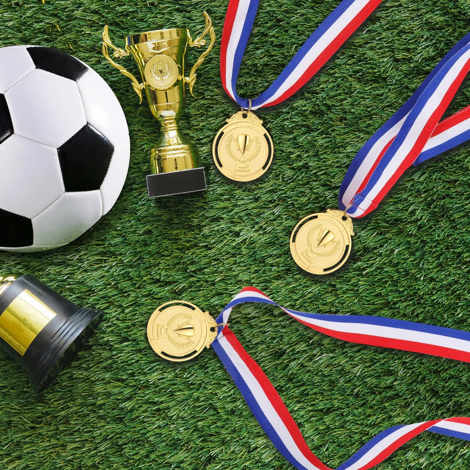 GeeRic Złoty medal dla dzieci, 12 sztuk złotych medalii do szkoły, dla dzieci, zwycięzcy, medalii, podium, urodziny dziecka, pokochają te złote medalie