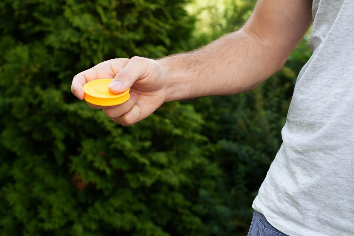 Mini-Frisbee – mała tarcza do rzucania Frisbee o zasięgu wyrzutu do 60 m – idealna zabawka outdoorowa na lato – Made in Germany